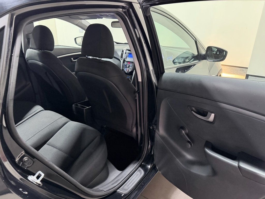 Used Hyundai i30 2015 for sale - 77666784: Photo 28