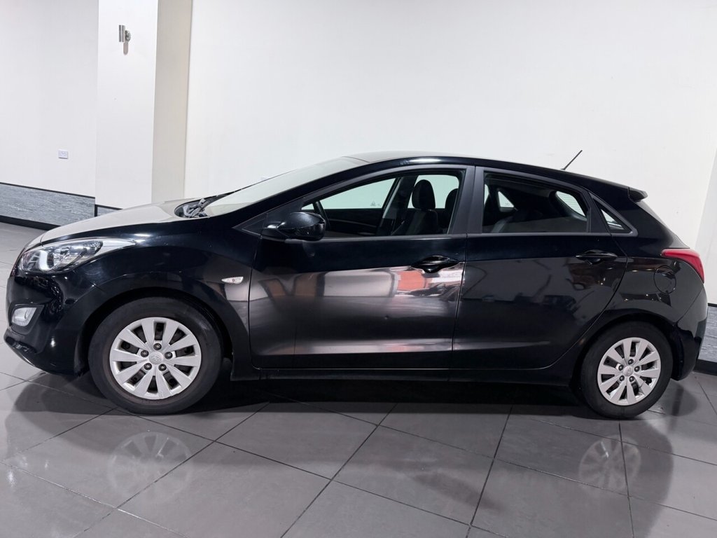 Used Hyundai i30 2015 for sale - 77666784: Photo 4