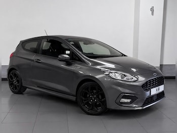 Used Ford Fiesta 2018 for sale - 79550527: Photo