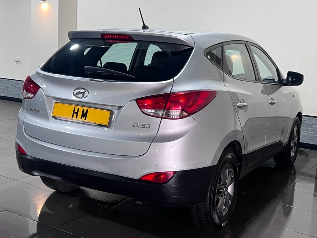 Used Hyundai Ix35 2015 for sale - 76202944: Photo 2