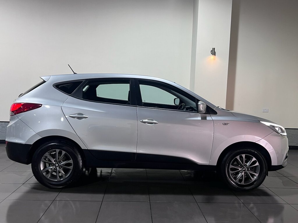 Used Hyundai Ix35 2015 for sale - 76202944: Photo 3