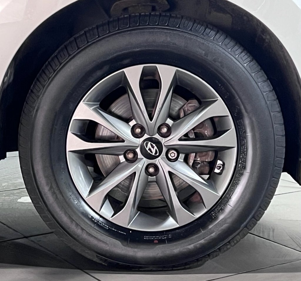 Used Hyundai Ix35 2015 for sale - 76202944: Photo 39