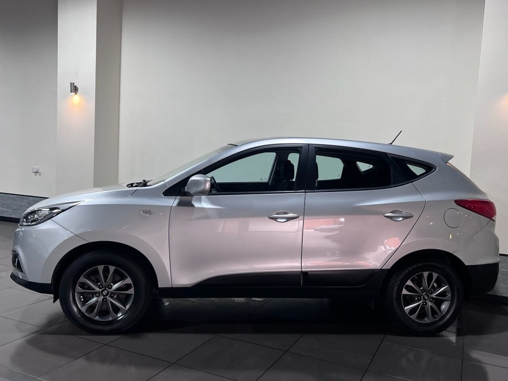 Used Hyundai Ix35 2015 for sale - 76202944: Photo 4