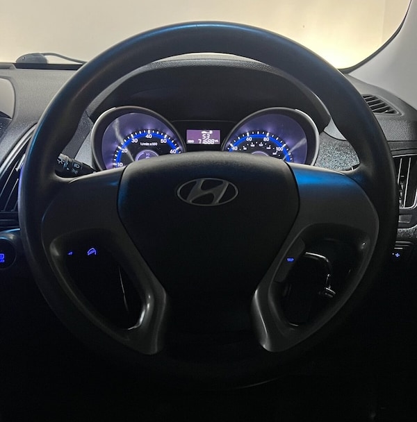 Used Hyundai Ix35 2015 for sale - 76202944: Photo 8