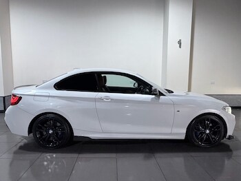 Used BMW 2 Series 2014 for sale - 78145478: Photo