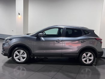 Used Nissan Qashqai 2017 for sale - 76223465: Photo 4