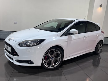 Used Ford Focus 2014 for sale - 76223350: Photo