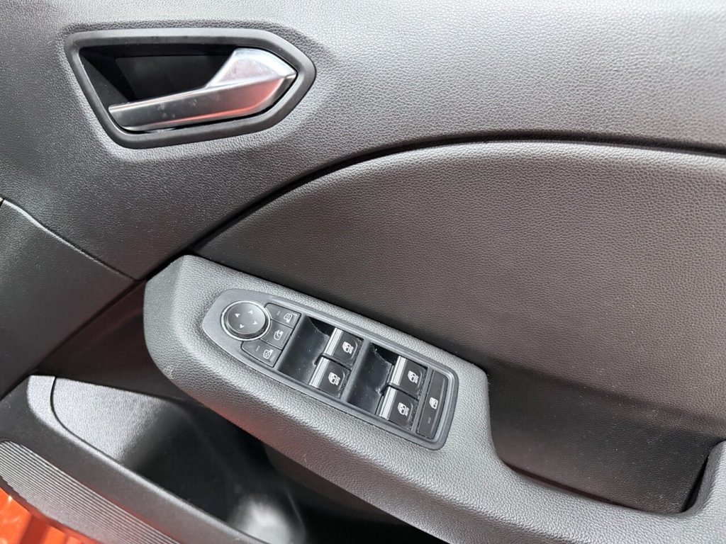 Used Renault Clio 2019 for sale - 77990746: Photo 23