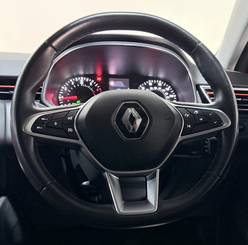 Used Renault Clio 2019 for sale - 77990746: Photo 8