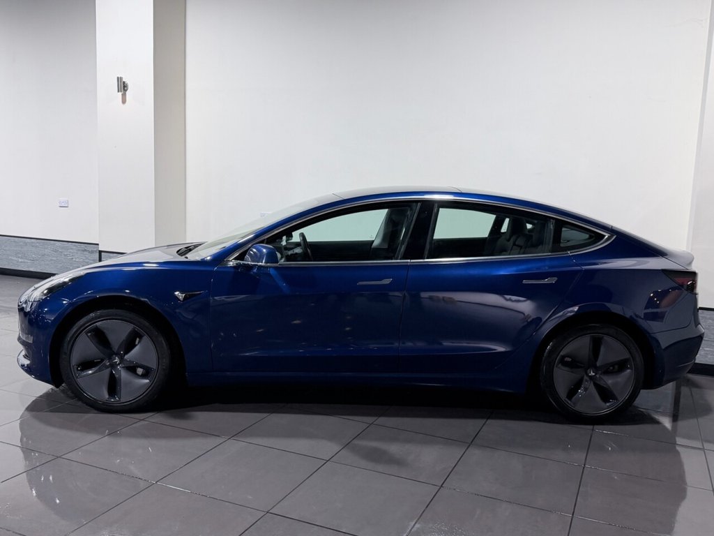 Used Tesla Model 3 2020 for sale - 76883262: Photo 4