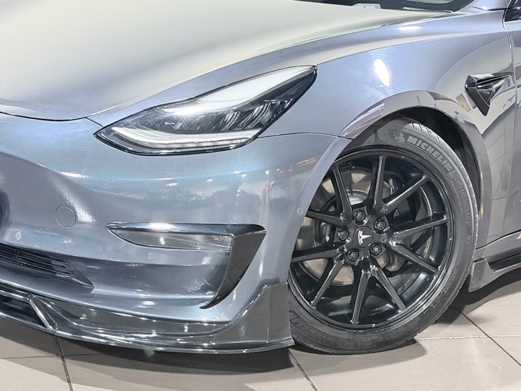 Used Tesla Model 3 2019 for sale - 77176528: Photo 19