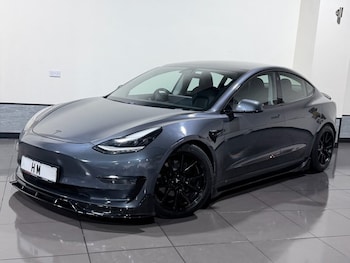 Used Tesla Model 3 2019 for sale - 77176528: Photo