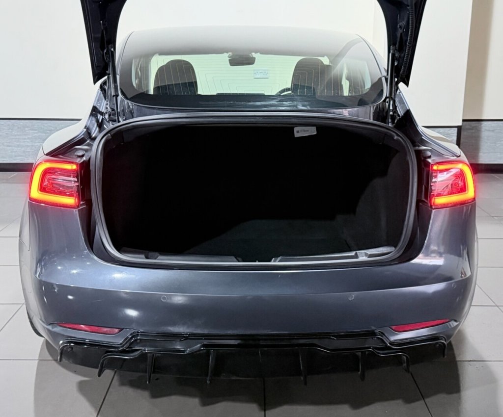 Used Tesla Model 3 2019 for sale - 77176528: Photo 35