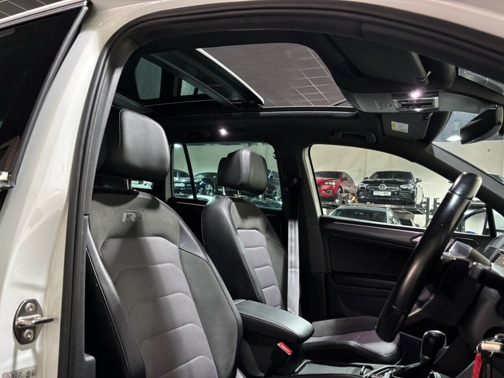 Used Volkswagen Tiguan 2017 for sale - 76797728: Photo 11