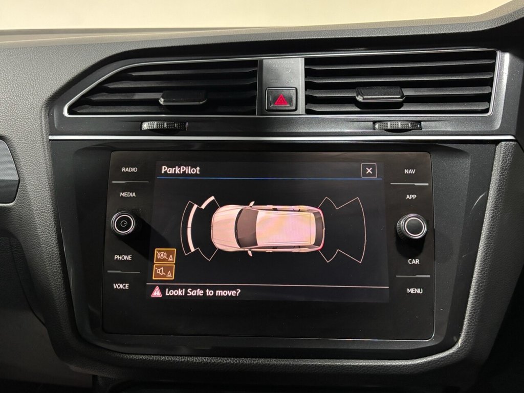 Used Volkswagen Tiguan 2017 for sale - 76797728: Photo 14