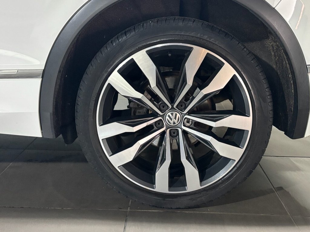 Used Volkswagen Tiguan 2017 for sale - 76797728: Photo 42