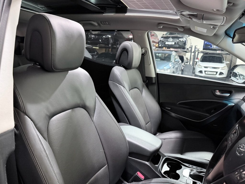 Used Hyundai Santa Fe 2017 for sale - 76962186: Photo 16