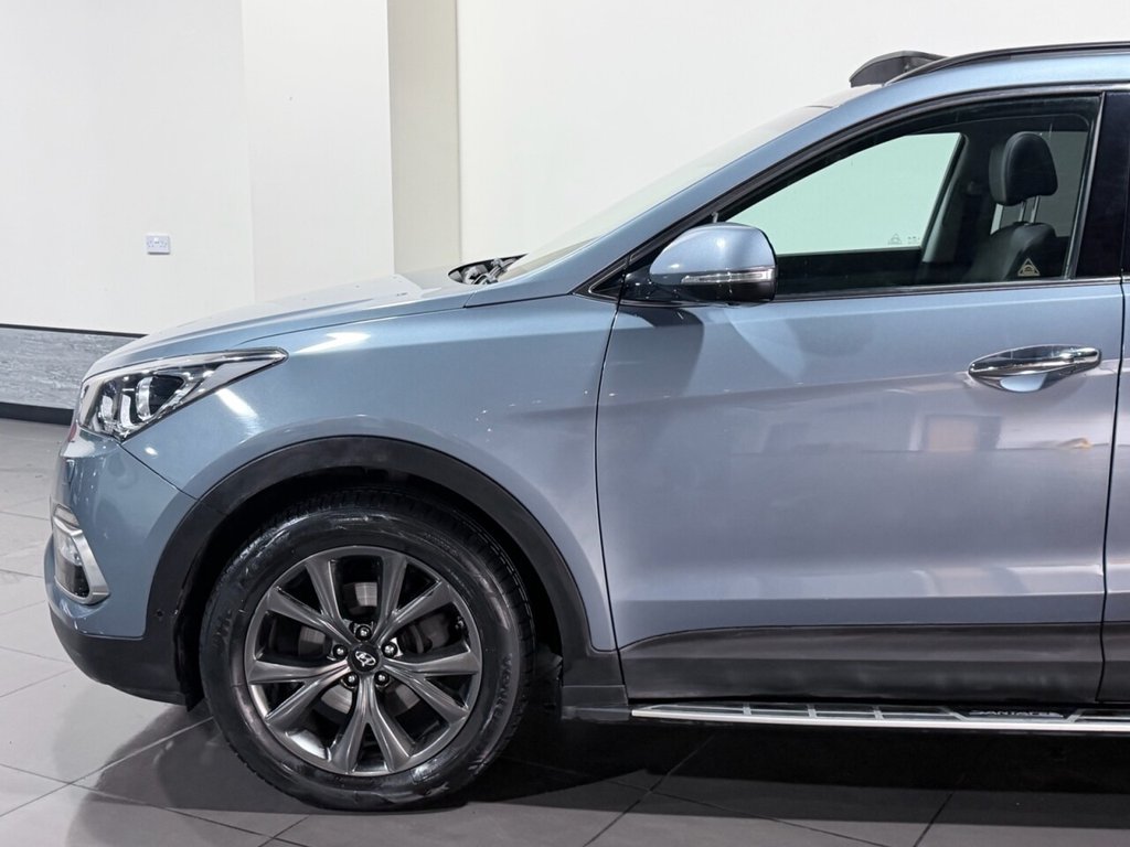 Used Hyundai Santa Fe 2017 for sale - 76962186: Photo 20