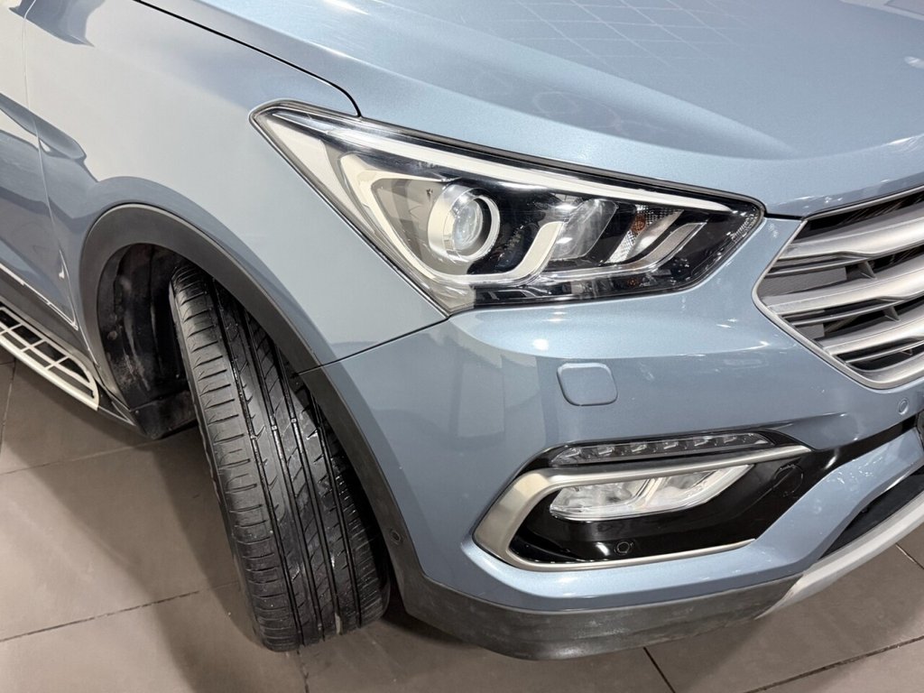Used Hyundai Santa Fe 2017 for sale - 76962186: Photo 22