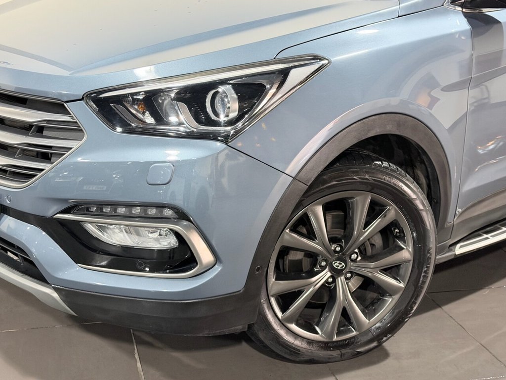 Used Hyundai Santa Fe 2017 for sale - 76962186: Photo 23