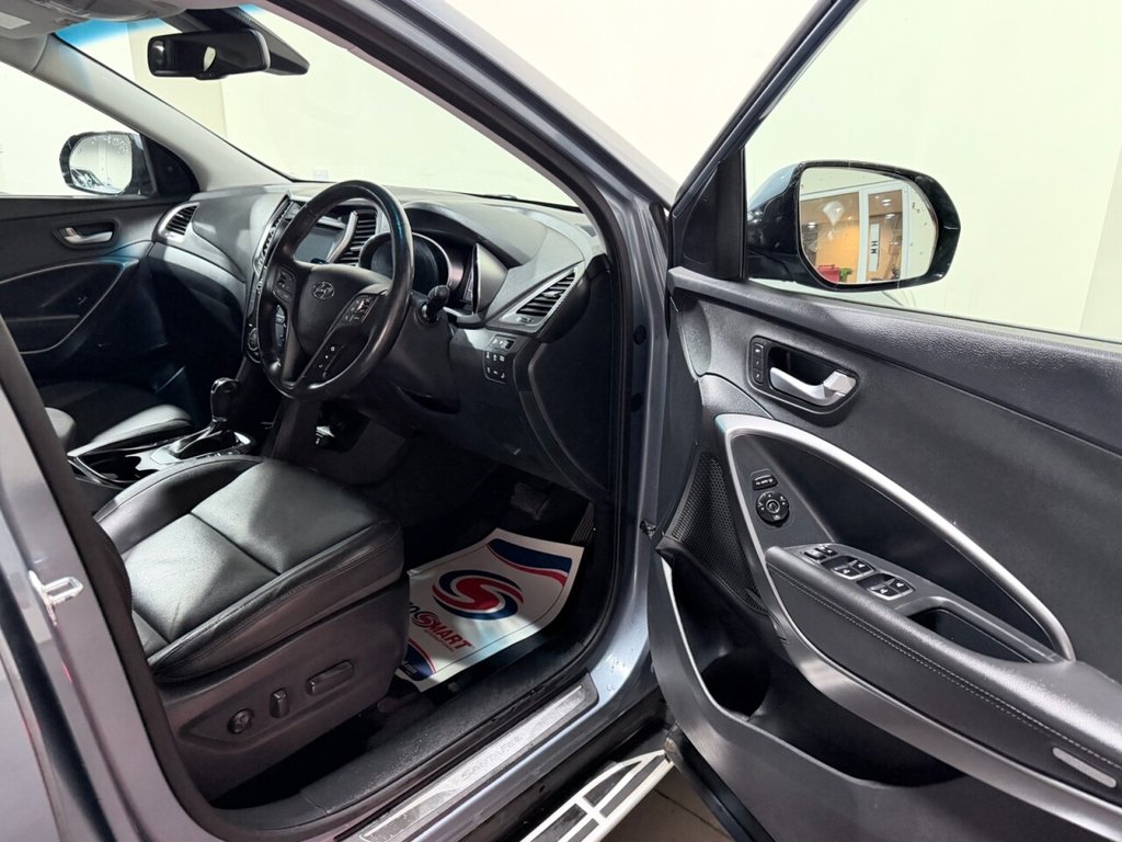 Used Hyundai Santa Fe 2017 for sale - 76962186: Photo 24