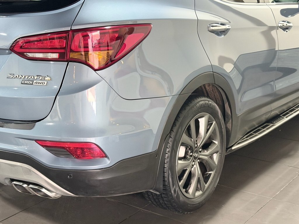Used Hyundai Santa Fe 2017 for sale - 76962186: Photo 39