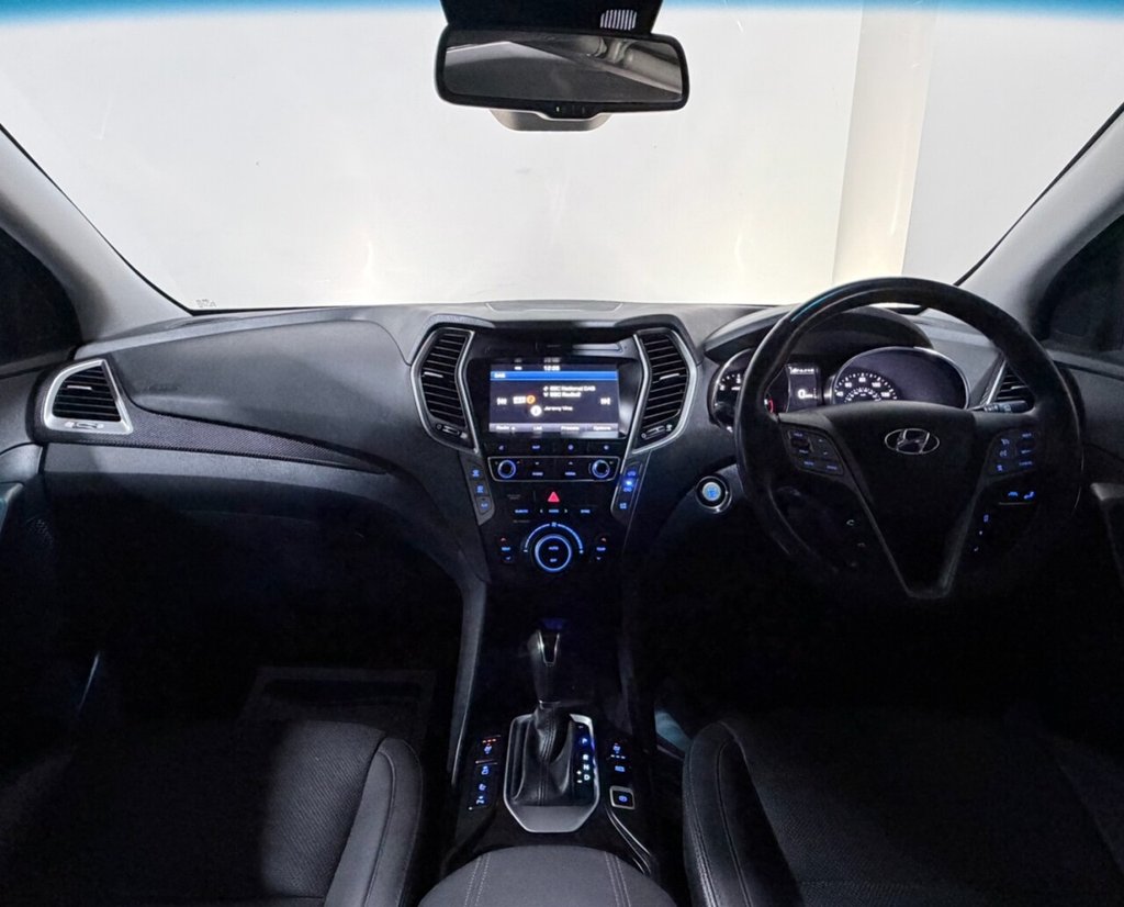 Used Hyundai Santa Fe 2017 for sale - 76962186: Photo 7
