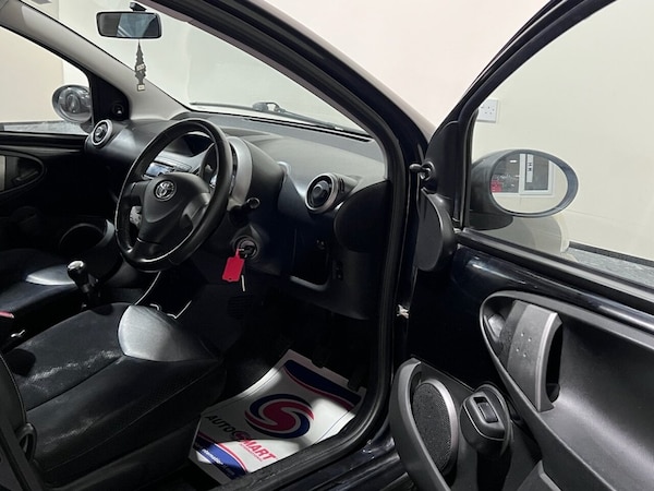 Used Toyota AYGO 2013 for sale - 76291187: Photo 21