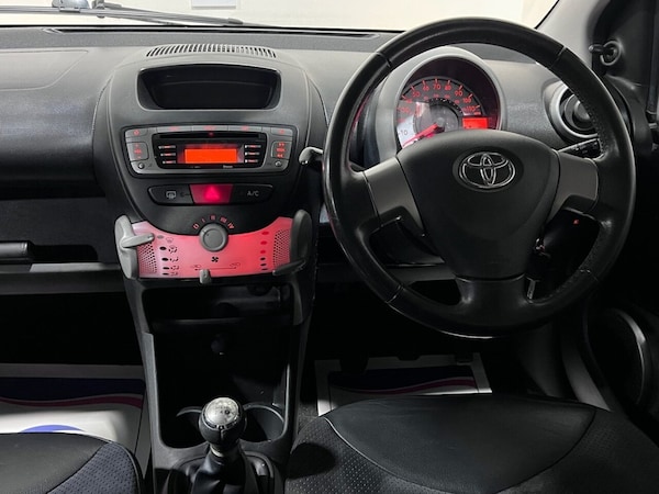 Used Toyota AYGO 2013 for sale - 76291187: Photo 25