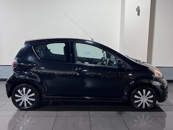 Used Toyota AYGO 2013 for sale - 76291187: Photo 3