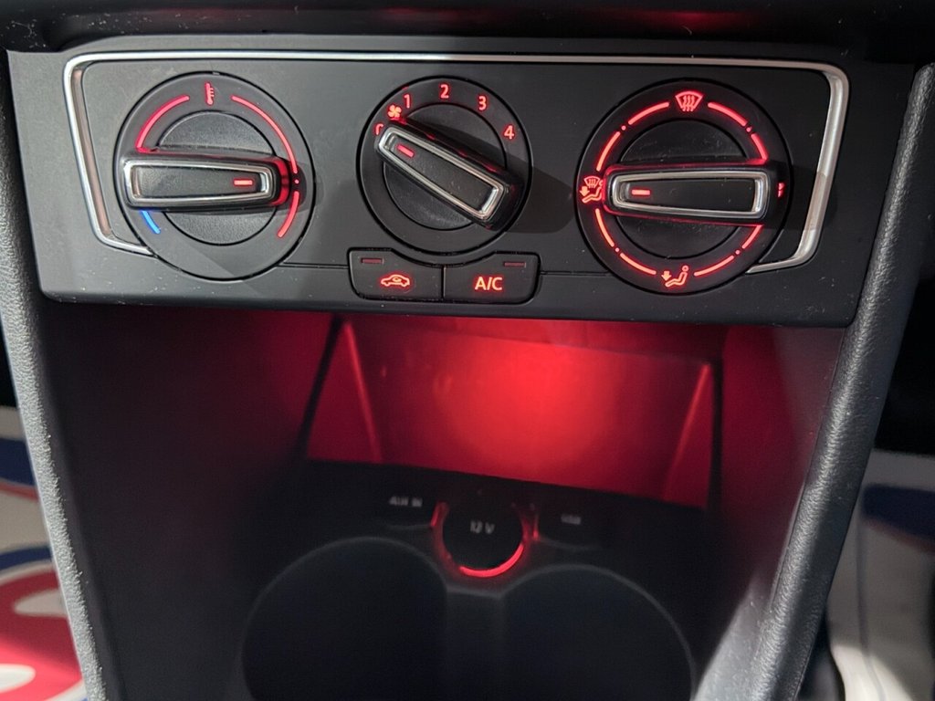 Used Volkswagen Polo 2017 for sale - 76883460: Photo 11