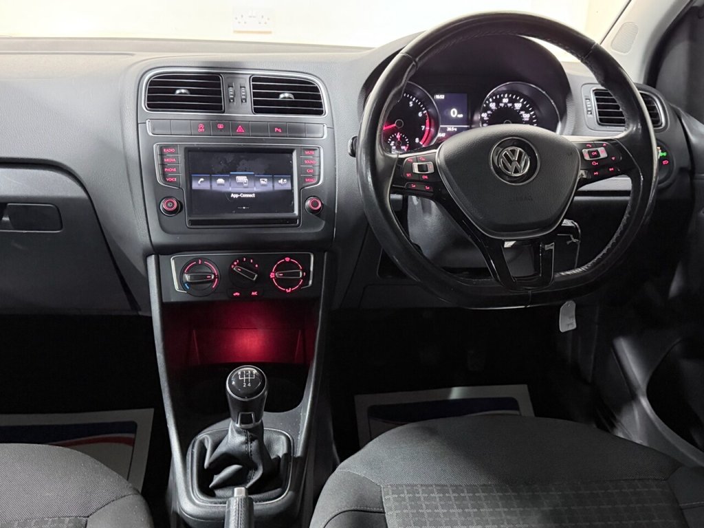 Used Volkswagen Polo 2017 for sale - 76883460: Photo 24