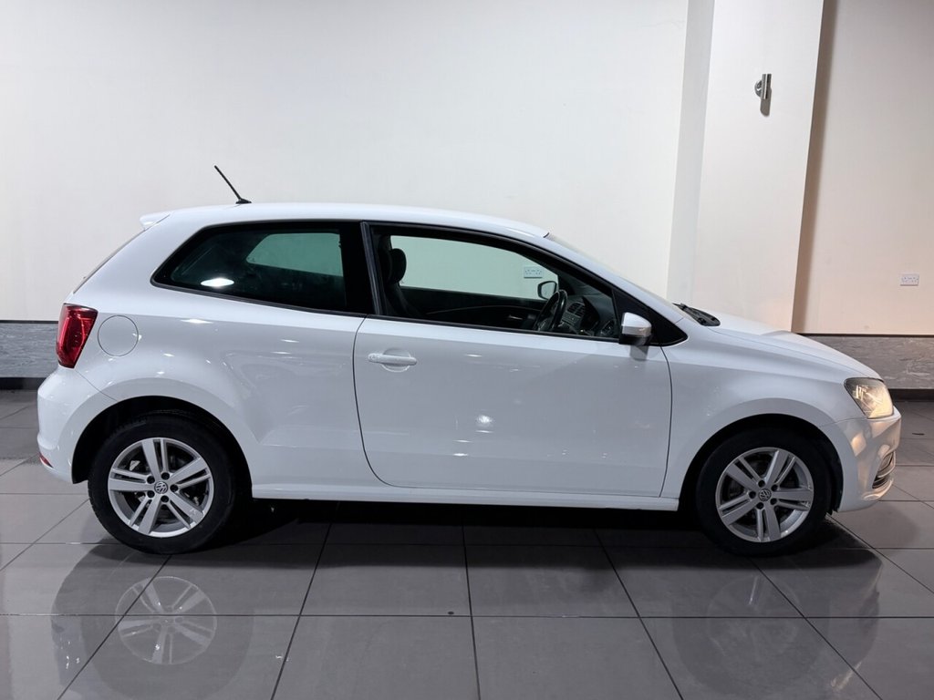 Used Volkswagen Polo 2017 for sale - 76883460: Photo 3