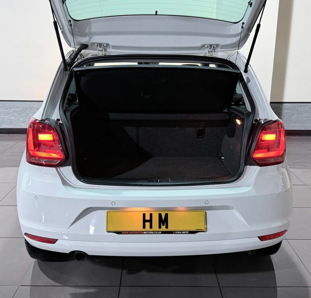 Used Volkswagen Polo 2017 for sale - 76883460: Photo 32