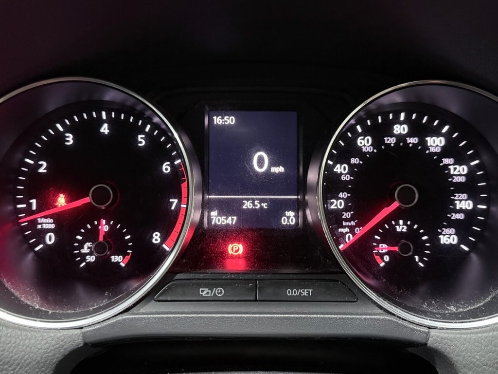 Used Volkswagen Polo 2017 for sale - 76883460: Photo 9