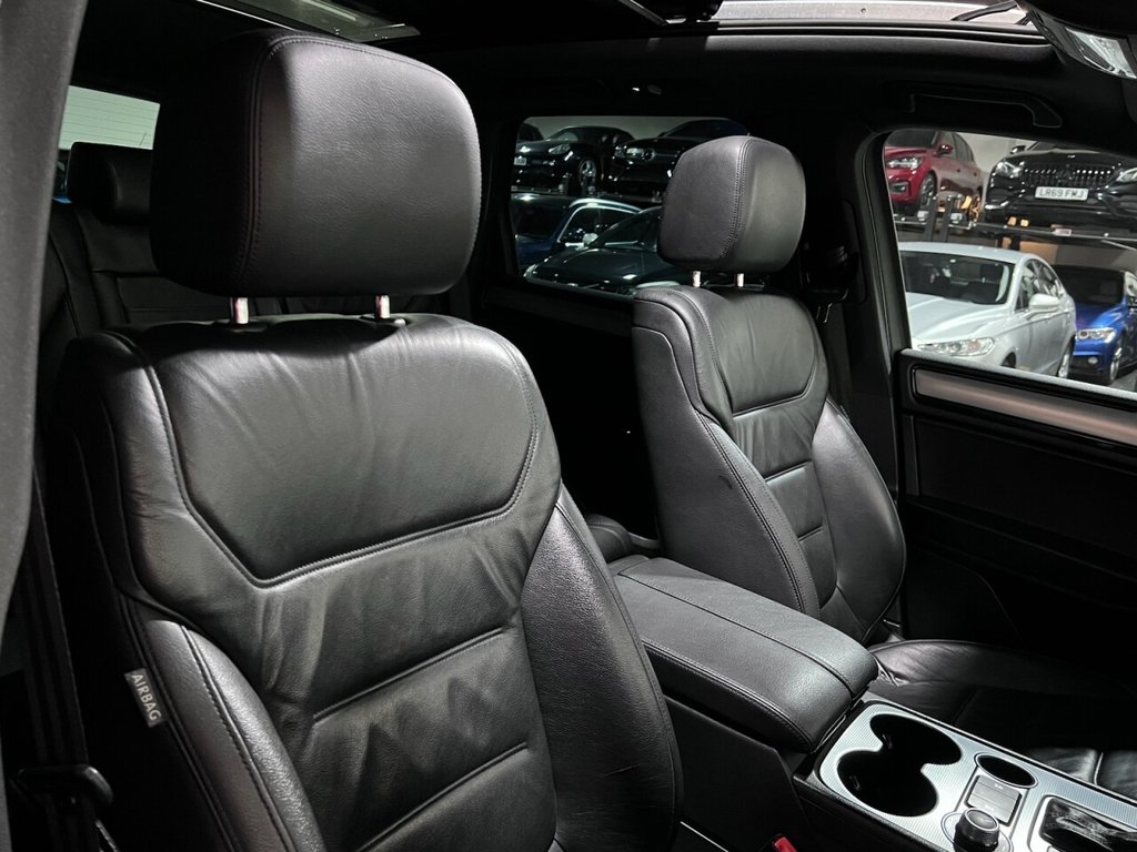 Used Volkswagen Touareg 2016 for sale - 76909705: Photo 14