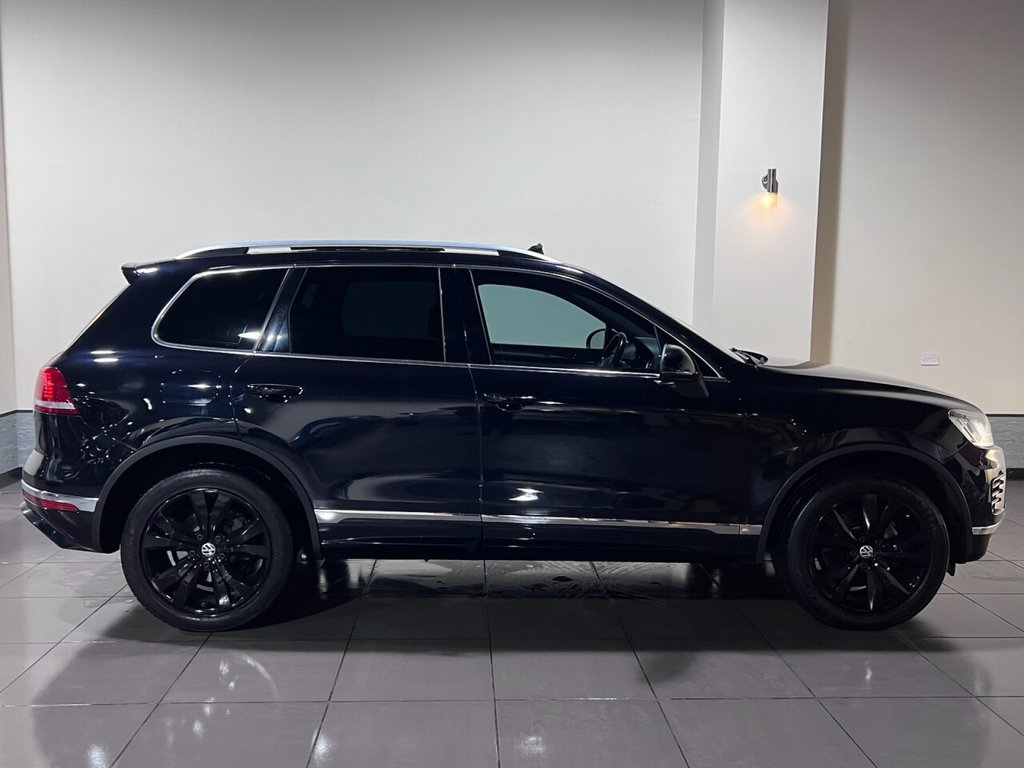 Used Volkswagen Touareg 2016 for sale - 76909705: Photo 3