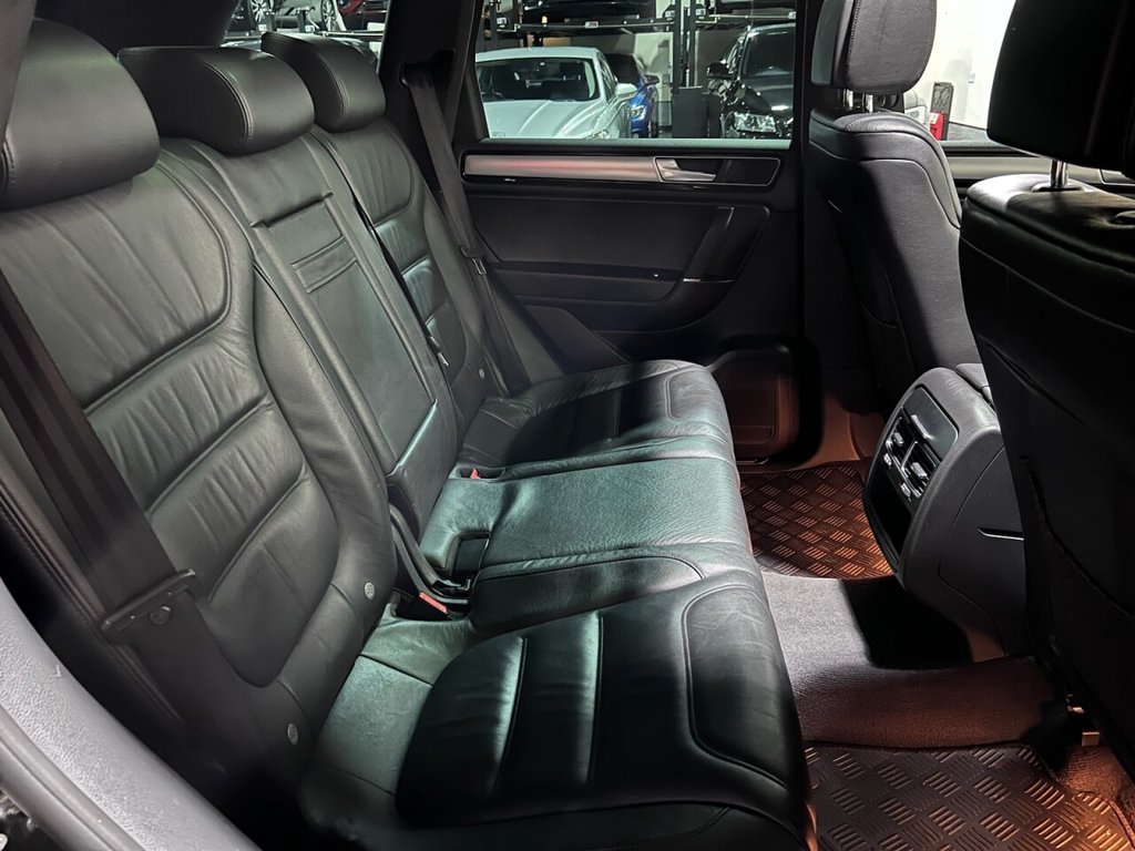 Used Volkswagen Touareg 2016 for sale - 76909705: Photo 30