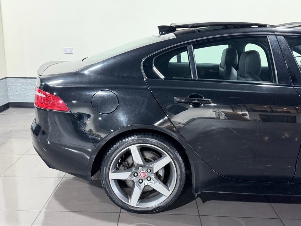 Used Jaguar XE 2016 for sale - 77356172: Photo 15