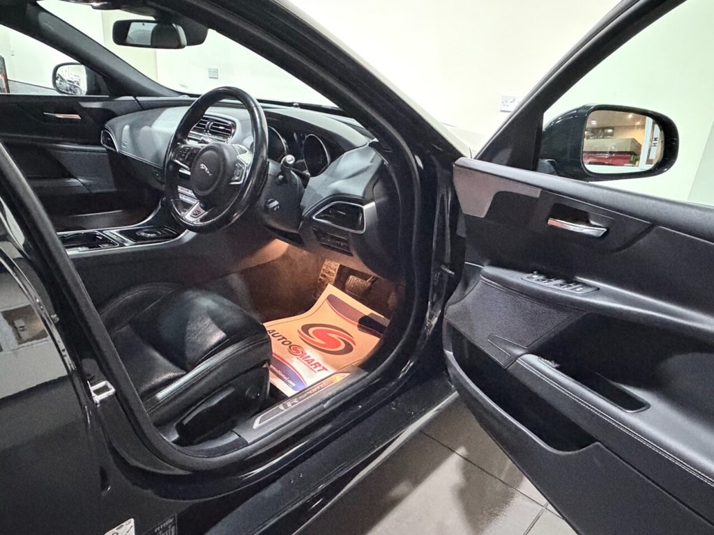 Used Jaguar XE 2016 for sale - 77356172: Photo 21