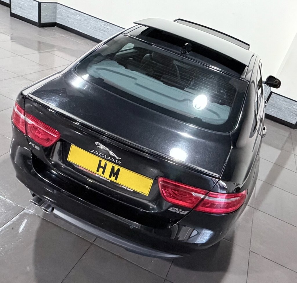 Used Jaguar XE 2016 for sale - 77356172: Photo 31