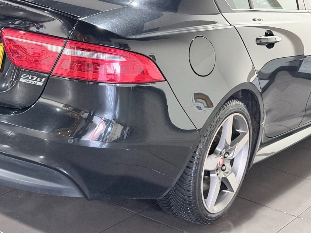 Used Jaguar XE 2016 for sale - 77356172: Photo 32