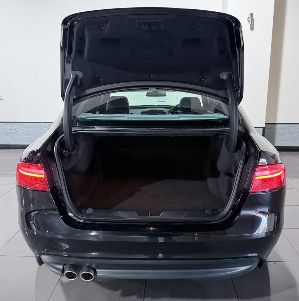 Used Jaguar XE 2016 for sale - 77356172: Photo 35