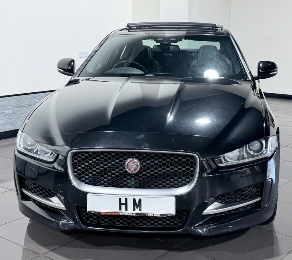 Used Jaguar XE 2016 for sale - 77356172: Photo 5