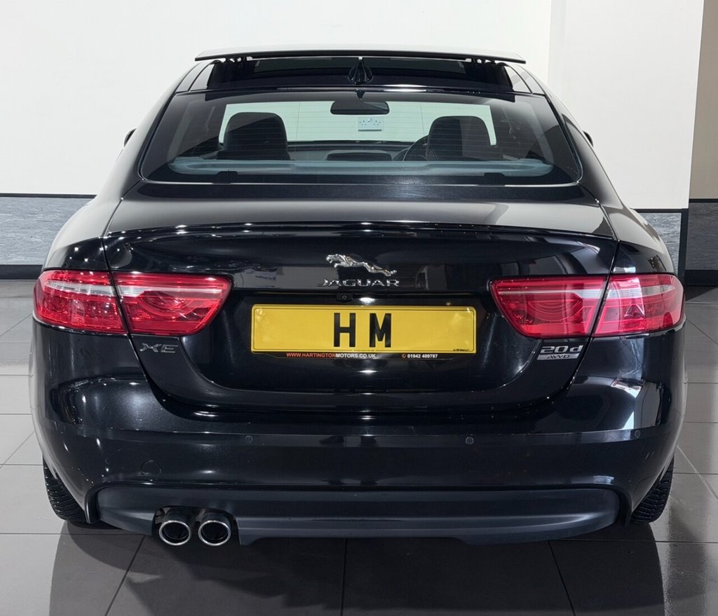 Used Jaguar XE 2016 for sale - 77356172: Photo 6