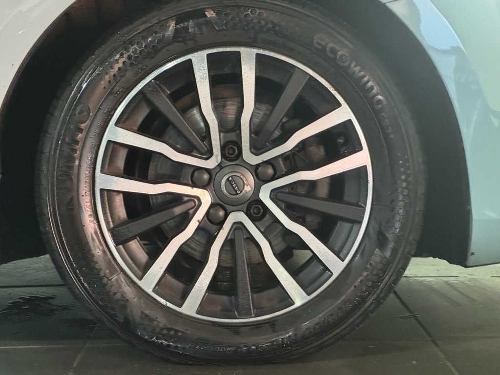 Used Volvo V40 2018 for sale - 78002364: Photo 14