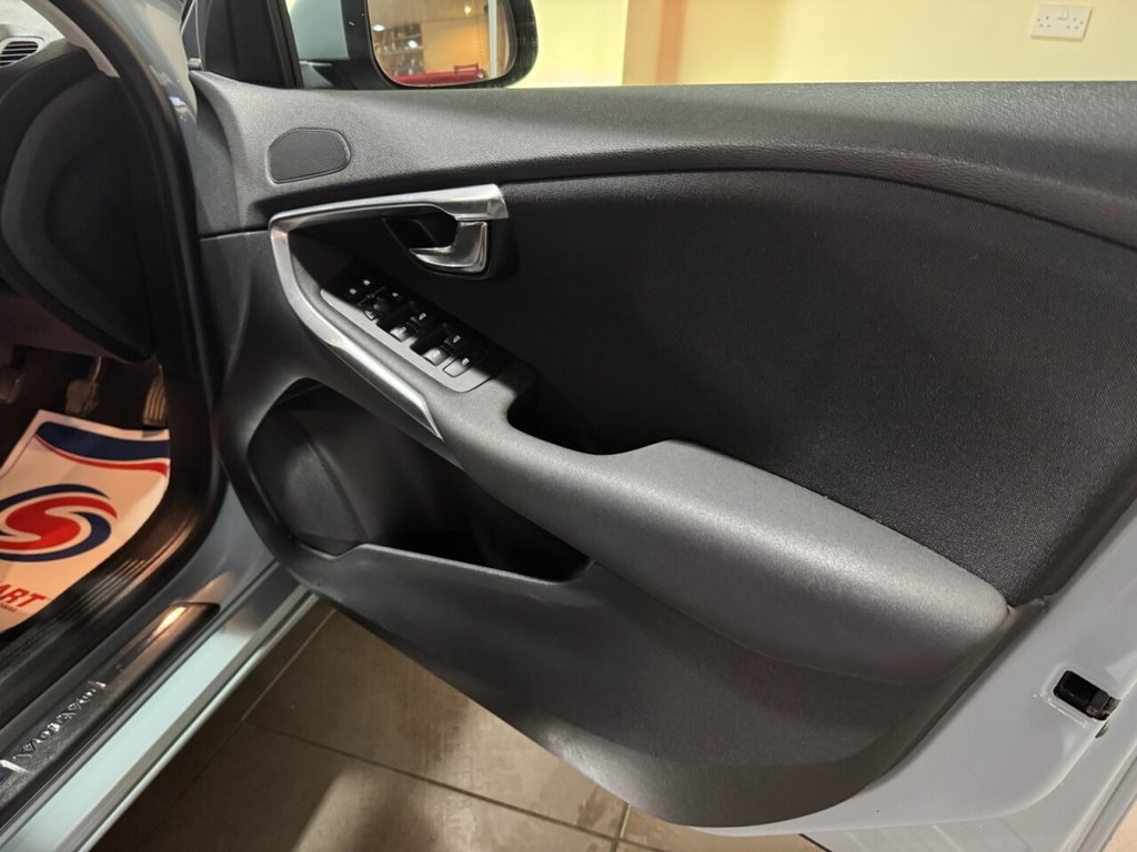 Used Volvo V40 2018 for sale - 78002364: Photo 15