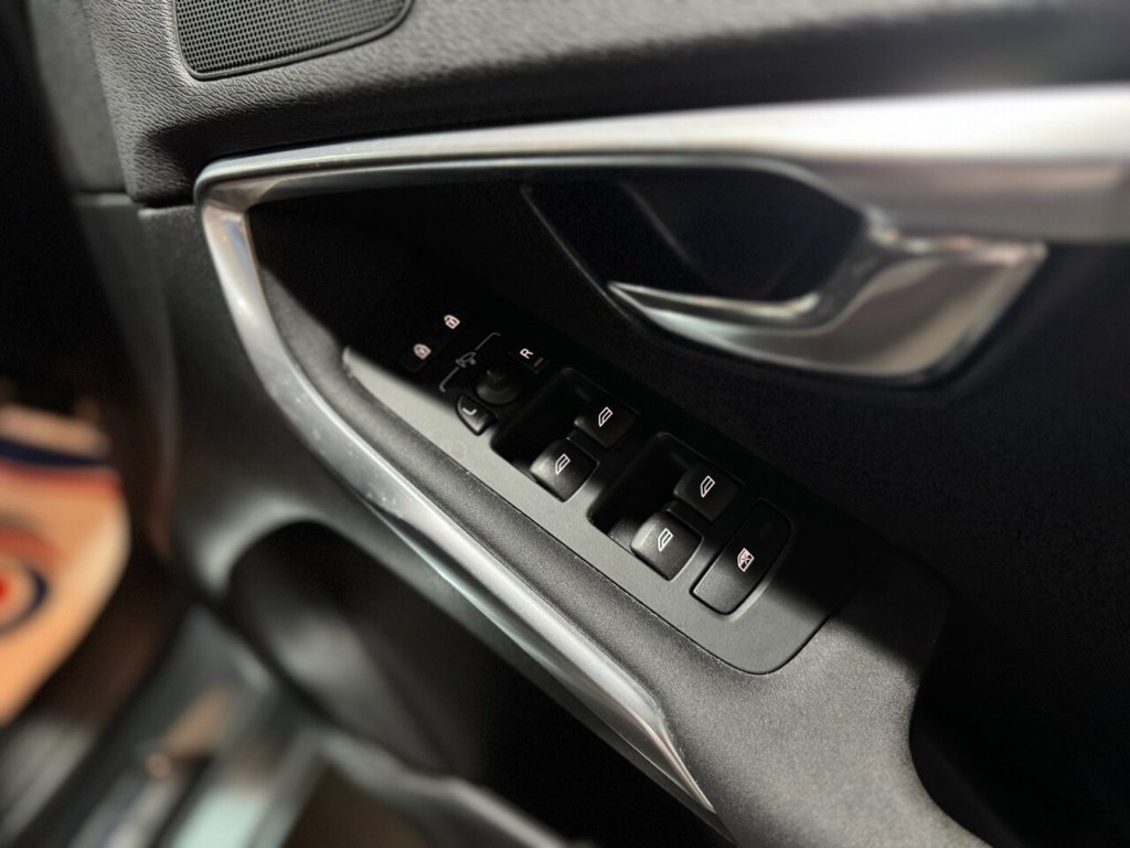 Used Volvo V40 2018 for sale - 78002364: Photo 16