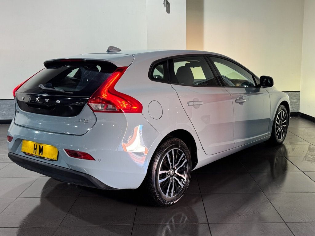 Used Volvo V40 2018 for sale - 78002364: Photo 3
