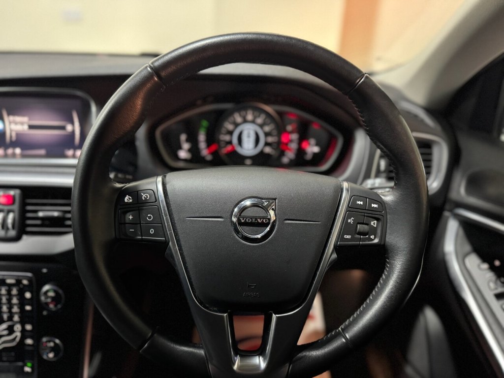 Used Volvo V40 2018 for sale - 78002364: Photo 7